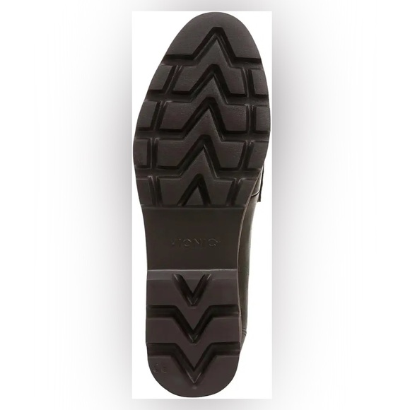 Vionic “Cheryl II” leather loafers